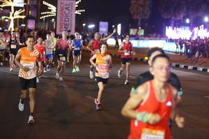 BIB: 21482, 1419, 27549
                            <button type="button" onclick="openModal(23160483)" class="btn btn-primary btn-sm float-right btn-popup" data-toggle="modal" data-target=".modal-high-quality">
                        <i class="fas fa-shopping-cart"></i> Add to Cart
                    </button>
                                            <button type="button" onclick="isThisMe(23160483, true)" class="btn btn-success btn-sm float-right btn-popup btn-isme hidden" data-toggle="tooltip" data-placement="bottom" title="นี่คือรูปของคุณใช่ไหม คลิกที่นี่เพื่อเอาเข้าอัลบั้ม">
                        <i class="fas fa-plus"></i> Add to album
                    </button>
                    <button type="button" onclick="isThisMe(23160483, false)" class="btn btn-warning btn-sm float-right btn-popup btn-isnotme hidden">
                        <i class="fas fa-ban"></i> Remove from album
                    </button>